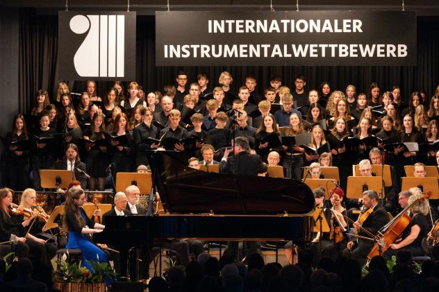 Zum 60. Festivaljubiläum kamen junge Musiker aus 21 Ländern ins Vogtland. Zum 60. Festivaljubiläum kamen junge Musiker aus 21 Ländern ins Vogtland.