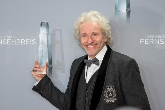 Thomas Gottschalk sollte als Erzähler durch das Spektakel auf RTL führen. Superbass/CC-BY-SA-4.0 (via Wikimedia Commons) – https://commons.wikimedia.org/wiki/File:2018-01-26-DFP_2018-7860.jpg