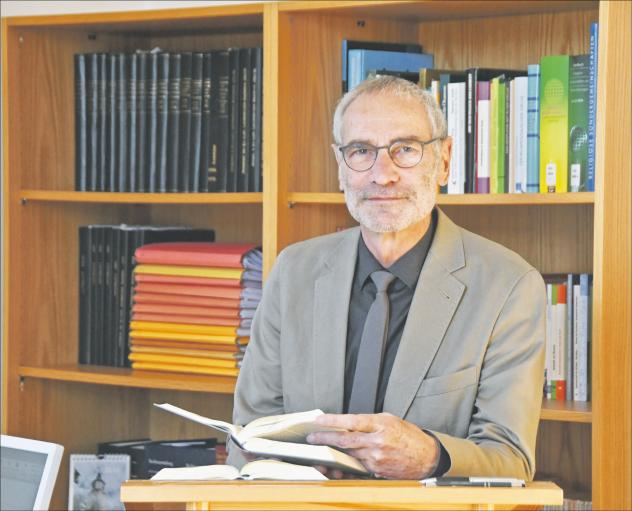 Seit 2011 arbeitet Dr. Peter Meis als Dezernent für theologische Grundsatzfragen im Landeskirchenamt Dresden. Ende November geht er in den Ruhestand. Foto: Steffen Giersch