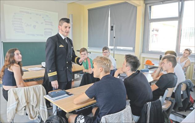 Bundeswehr, Schule, Andy Clemens, politische Bildung, Jugendoffizier, Kooperation