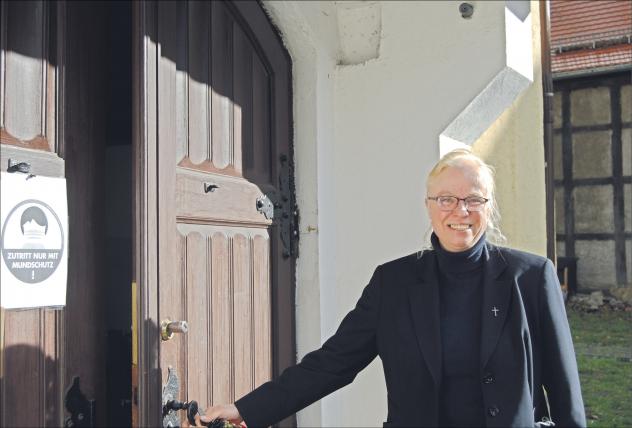 Ines Schmidt, Leutzsch, Seelsorge, Flughafen