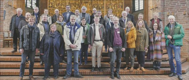 Altar der Marktkirche zu Hannover: Vertreter des Kirchenbezirkes Leipzig trafen sich mit Hannoveranern zum Austausch. © Stadtkirchenverband Hannover