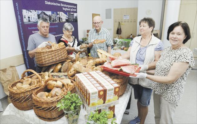 Essensausgabe Brotkorb in Auerbach