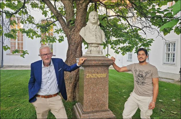 Zu Gast beim Gemeindeabend im August in Herrnhut: Stephan Theo Reichel, Vorsitzender des Kirchenasyl-Vereins matteo, und Raafat Kelsi.