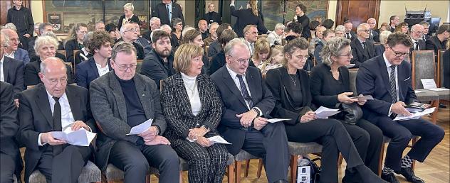Trauerempfang im Alten Rathaussaal: (v. l.) Gregor Gysi, Bodo Ramelow, Gabriele Haseloff, Reiner Haseloff, Uta Schorlemmer, Anke Zugehör, Wittenbergs Oberbürgermeister Torsten Zugehör © Willi Wild 