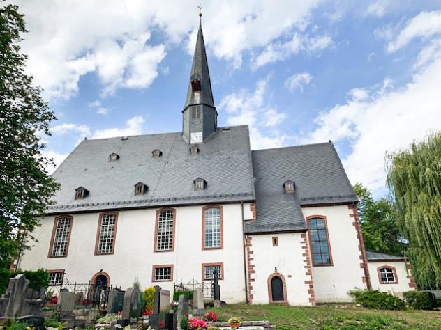 Dorfkirche Claußnitz in der Nähe von Chemnitz