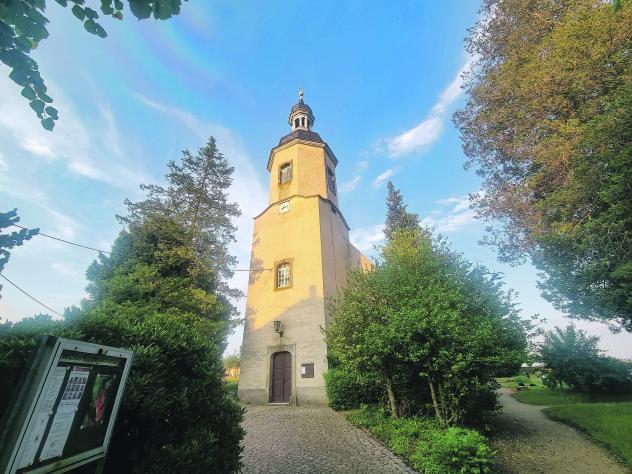 Die kleine Dorfkirche Frankenthal hat ein lebendiges Gemeindeleben