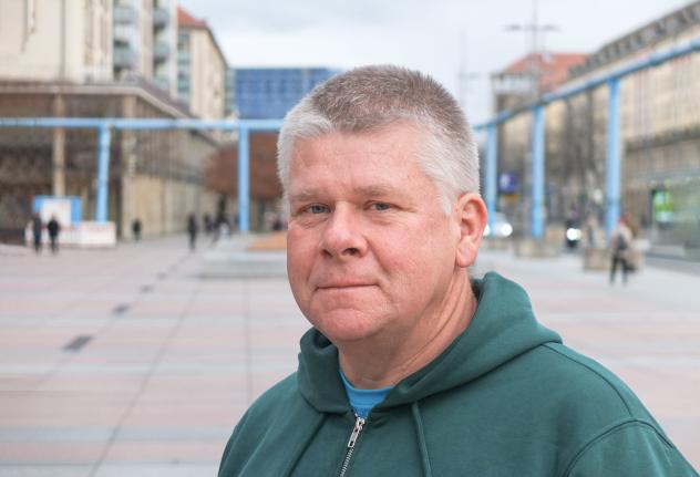 André Schneider aus Dresden arbeitet in Stellwerken bei der Bahn und organisiert in seiner Freizeit Gesprächsrunden für Männer. © Tomas Gärtner