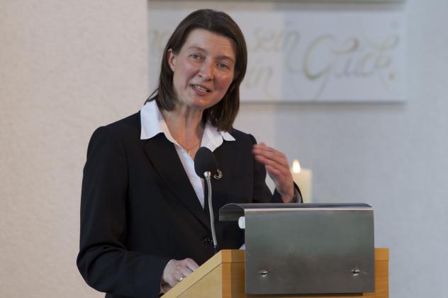 Ulrike Weyer kandidiert für das Amt des Landesbischofs in der Evangelischen Kirche in Mitteldeutschland. Foto: Ellen Liebner Ulrike Weyer Bischofskandidatin EKM Plauen