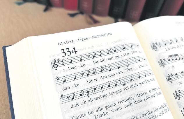 „Danke für diesen guten Morgen“ – Nummer 334 im Evangelischen Gesangbuch.
