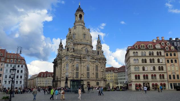 Verliehen wurde der Preis in der Frauenkirche Dresden.