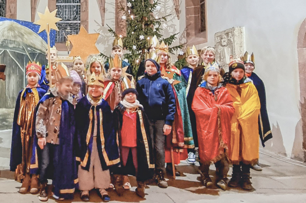 Sternsinger bringen den Weihnachtssegen in viele Häuser und sammeln Spenden. © Andreas Schulz (Archivbild)