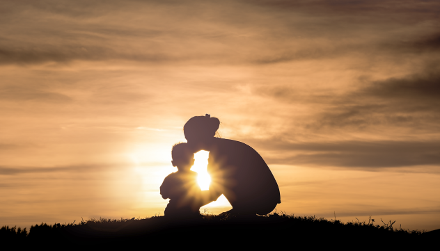 Nichts und niemand kann uns scheiden von der Liebe Gottes, sagt Paulus. Diese Nähe ist wesentlich für das Glaubensleben. © sutadimages – stock.adobe.com Nichts und niemand kann uns scheiden von der Liebe Gottes, sagt Paulus. Diese Nähe ist wesentlich für das Glaubensleben. © sutadimages – stock.adobe.com