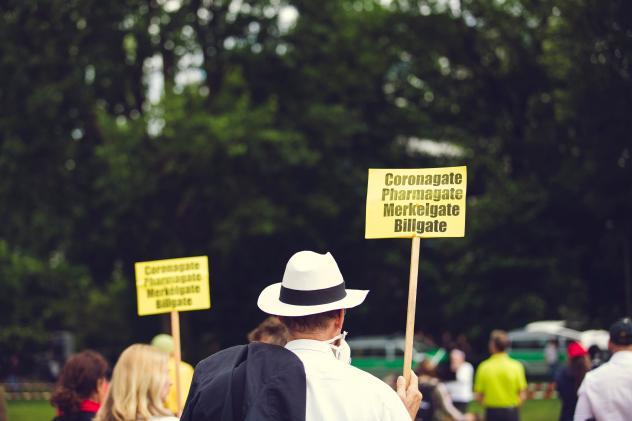 Falschinformationen zur Corona-Impfung