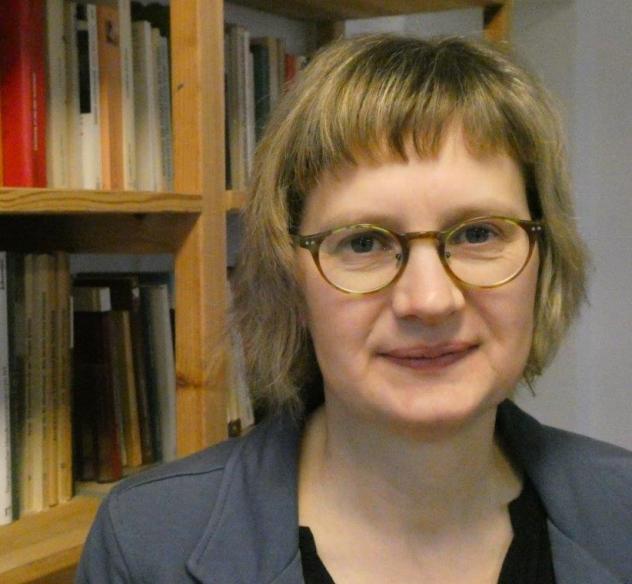Eva Gorbatschow, Pfarrerin der Kirchgemeinde Johannes-Kreuz-Lukas Dresden, hat einen Aufruf zur Besonnenheit angesichts der Gewaltbereitschaft bei Corona-Protesten initiiert. Foto: A. Richter Pfarrerin Eva Gorbatschow