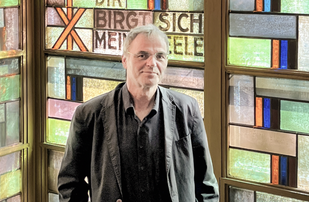 Pastor Reinhard Steeger ist der neue Direktor des Diakonissen-Mutterhaues Neuvandsburg Elbingerode. © Uwe Kraus