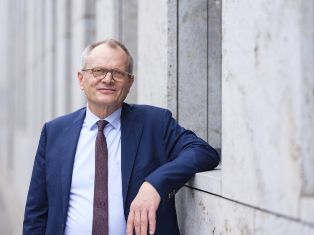 Die evangelische Kirche und ihr Wohlfahrtsverband haben am 13.12.2023 Diakonie-Praesident Ulrich Lilie in den Ruhestand verabschiedet.