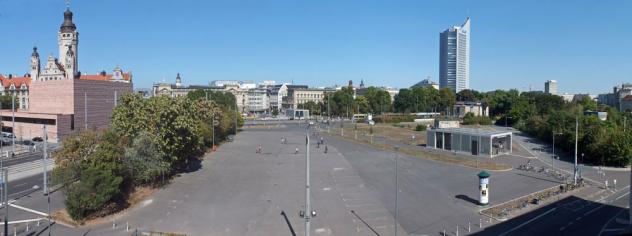 Der westliche Teil des Wilhelm-Leuschner-Platzes (früher Königsplatz) in Leipzig