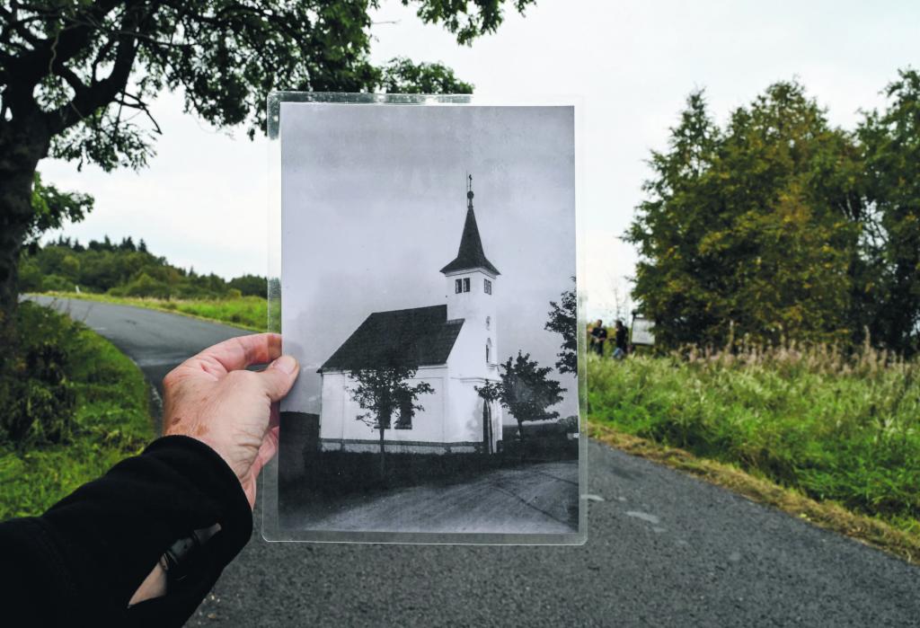 Verloren: Erinnerung an die Kirche des einstigen deutsch-böhmischen Städtchens Vorderzinnwald. © Steffen Giersch