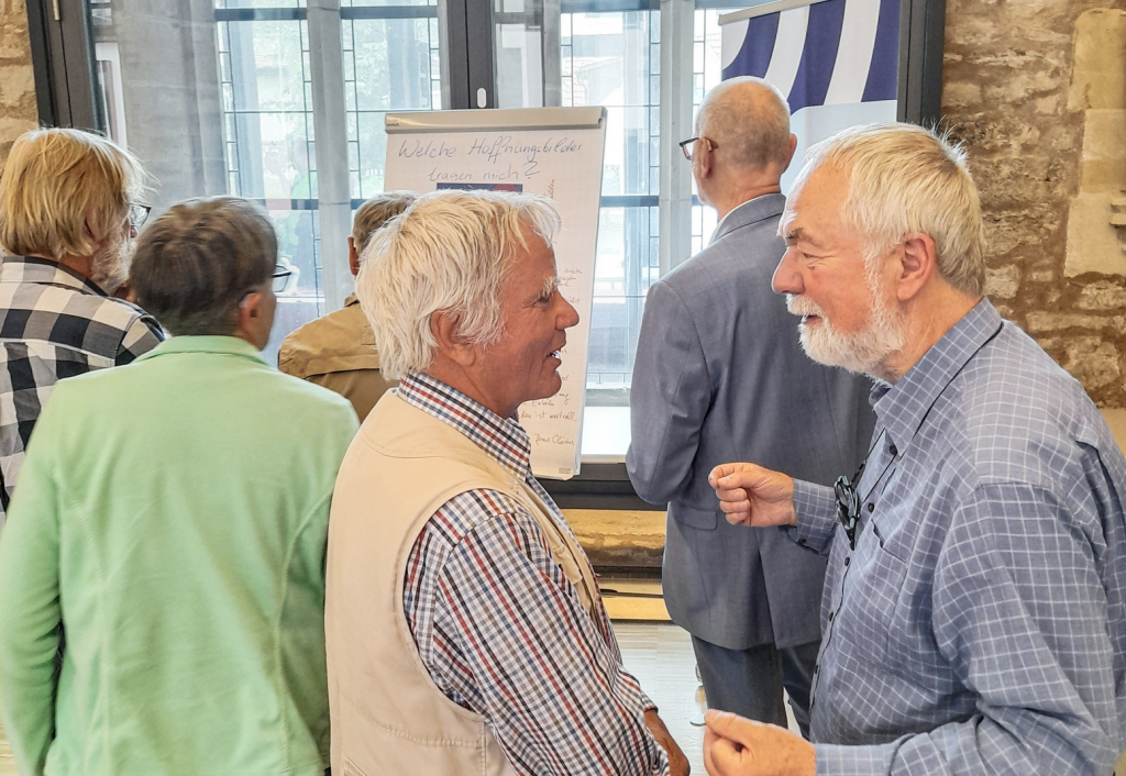 Markus Meckel (r.) im Gespräch beim Katholikentag. © Stefan Seidel