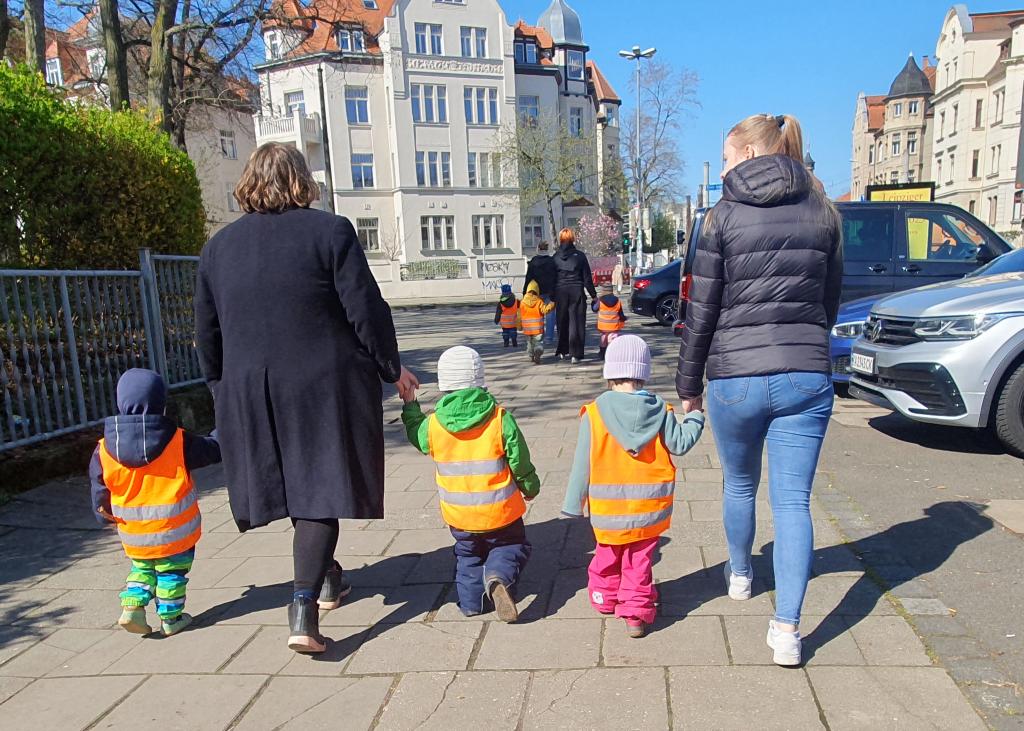 Jugendliche nutzten den Diakoni- schen Jugendtag, um soziale Berufe kennenzulernen. © Diakonie