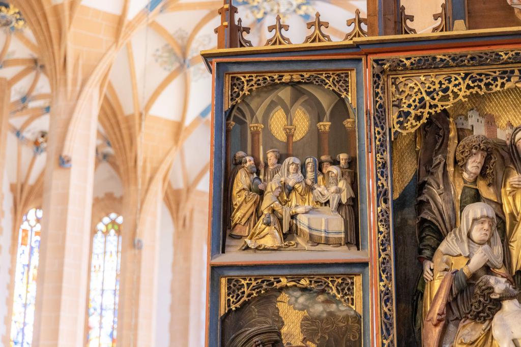 Namhafte Künstler gestalteten die Kirche, so auch den Bäckeraltar. © Sebastian Paul