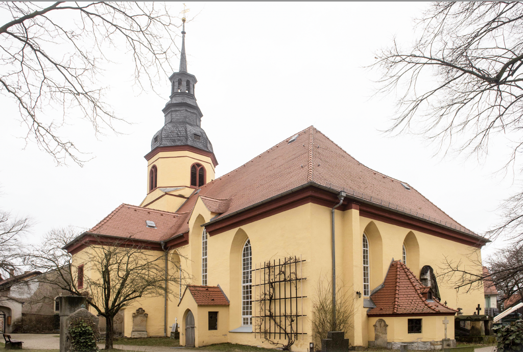 Die Pastor-Roller-Kirche in Weixdorf. © D. Flechtner