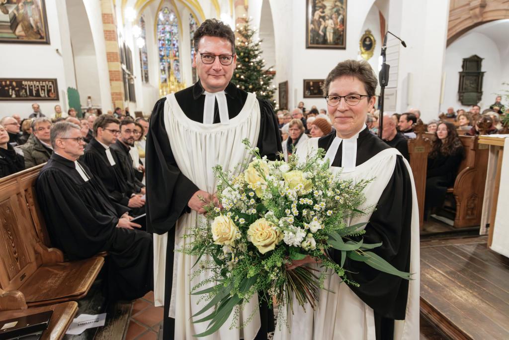 Weggefährten an der Thomaskirche: Martin Hundertmark, zweiter Pfarrer an St. Thomas, und Britta Taddiken beim Verabschiedungsgottesdienst. © Uwe Winkler