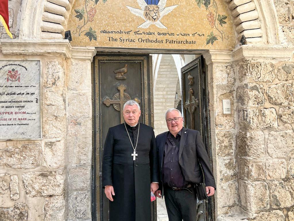 Pfarrer Frank Meinel (r.) mit dem evangelischen Propst von Jerusalem, Joachim Lenz. Foto: Fotothek St. Wolfgang