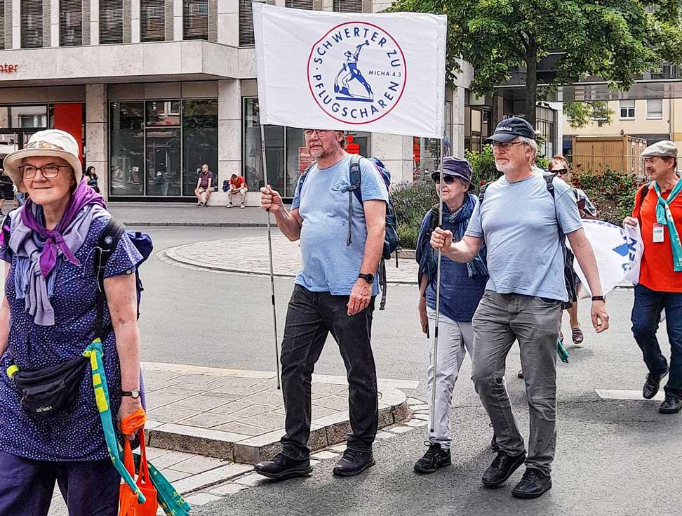 Demonstration für Frieden von Kirchentagsteilnehmern. © S. Seidel