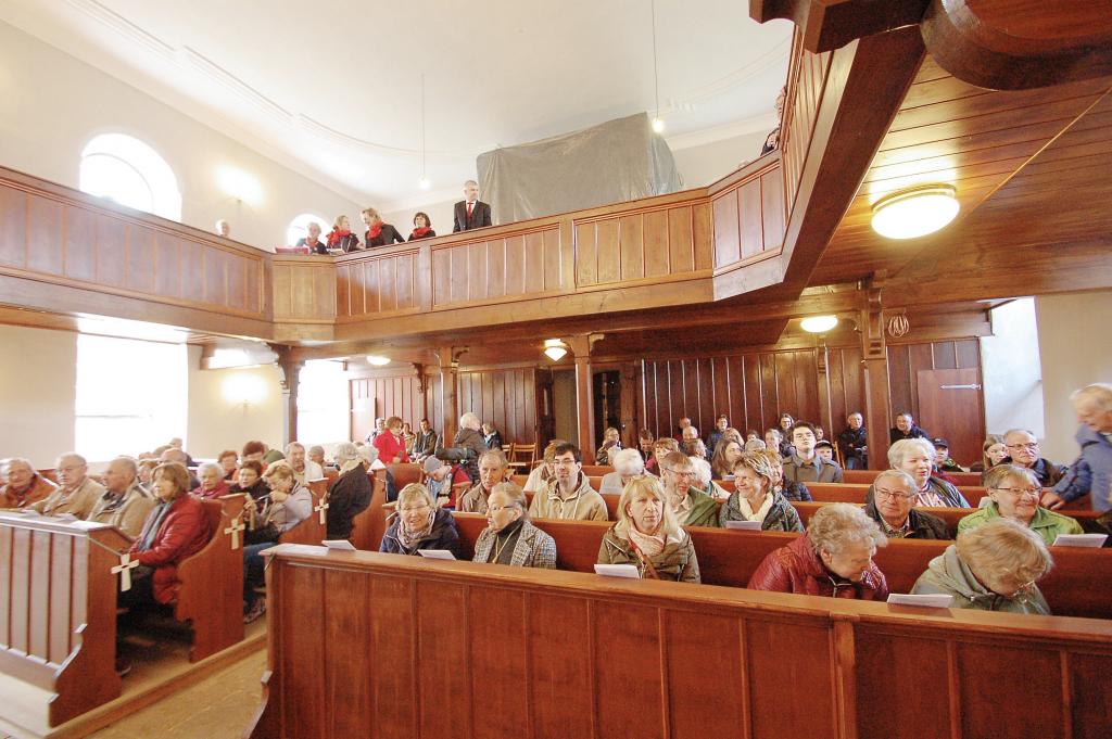 Am Rande der Dahlener Heide gelegen: Die entgiftete Kirche Falkenhain von innen ... Foto: Roger Dietze