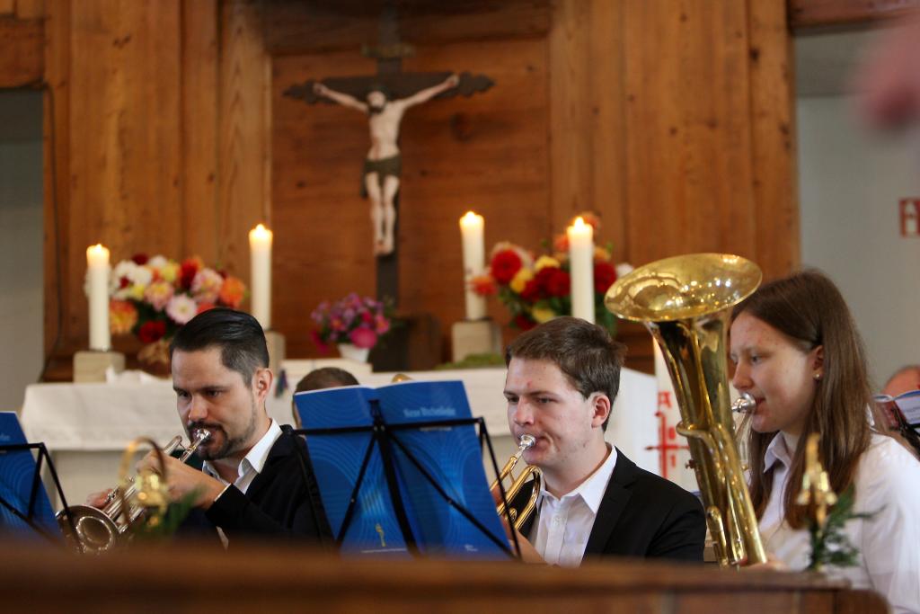 Im Festgottesdienst gab es ein Programm mit Musik und Chören. © Daniel Förster