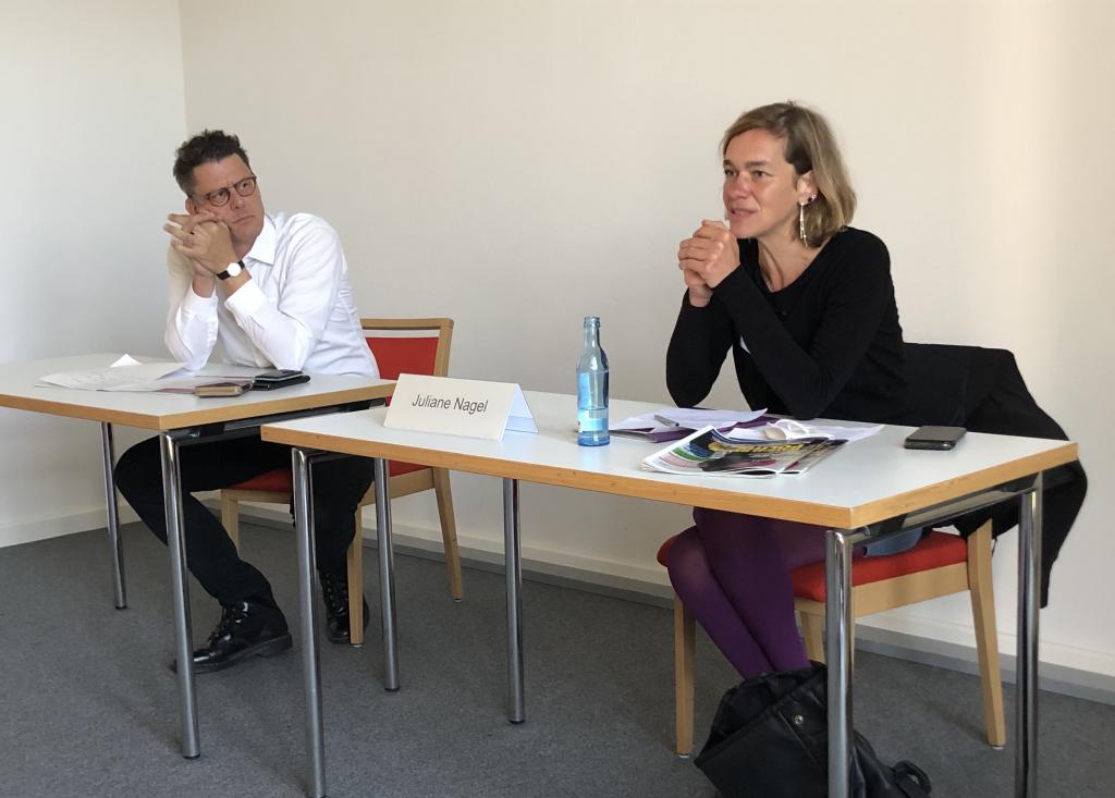 Frauenkonferenz im Dreikönigsforum Dresden: Dr. Erik Panzig im Gespräch mit Juliane Nagel/DIE LINKE © M. Weigel