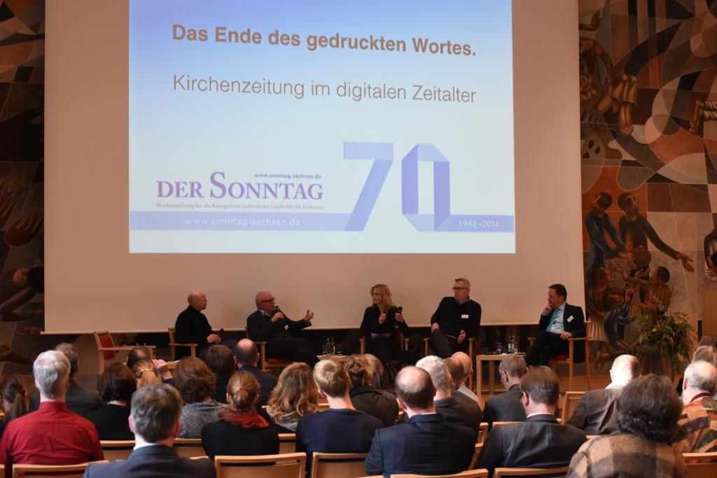 Podium "Das Ende des gedruckten Wortes? Kirchenzeitung im digitalen Zeitalter." 