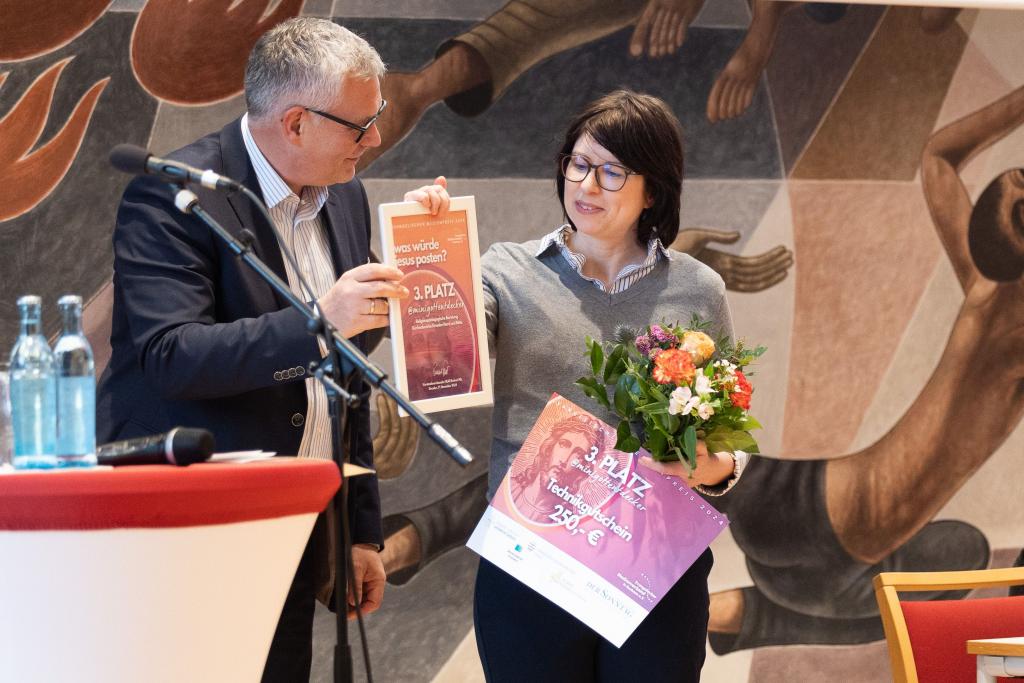 Preis fürs Lebenswerk: Fotograf Steffen Giersch freut Platz 3 für Anne Ebers und Team von @minigottentdecker. © EVLKS