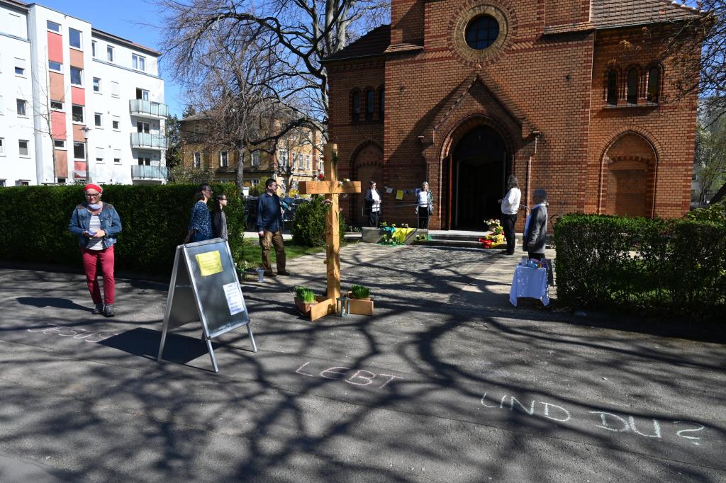 Ostern, Corona, Dresden, Thomaskirche