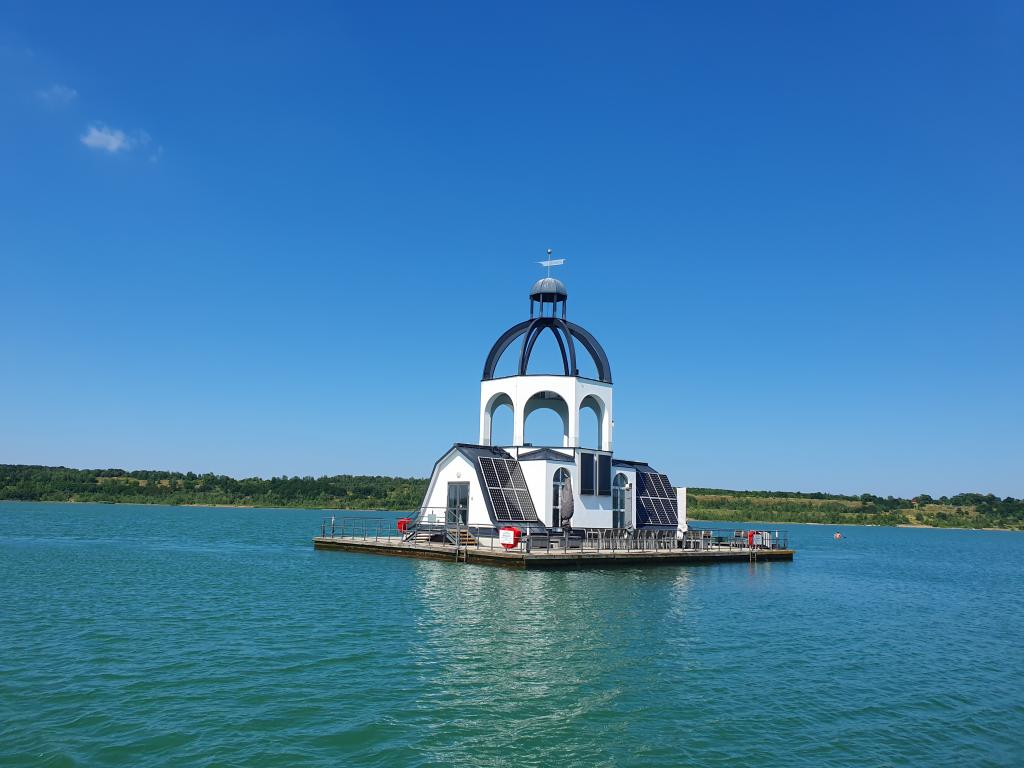 Schwimmende Kirche Vineta auf dem Störmthaler See © A. Sonntag