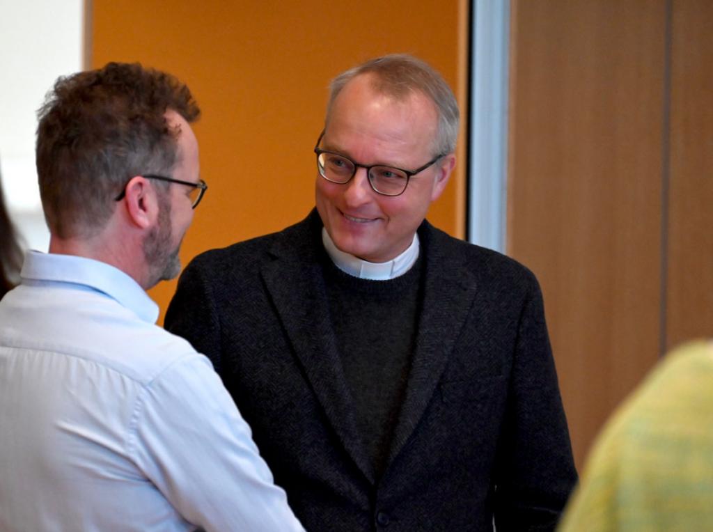 Auch der ehemalige Landesbischof Dr. Carsten Renzing war bei der Frühjahrstagung der Landessynode dabei. © Steffen Giersch