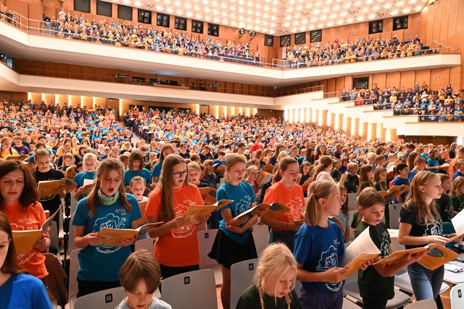 Abschlussgottesdienst mit Uraufführung des Musicals, für das die Kurrenden intensiv geprobt und ihre Lieder einstudiert haben. © Steffen Giersch
