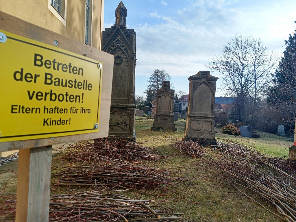 Die Kirche Sora während der Renovierungsphase, hier im Januar 2020 © Karola Richter