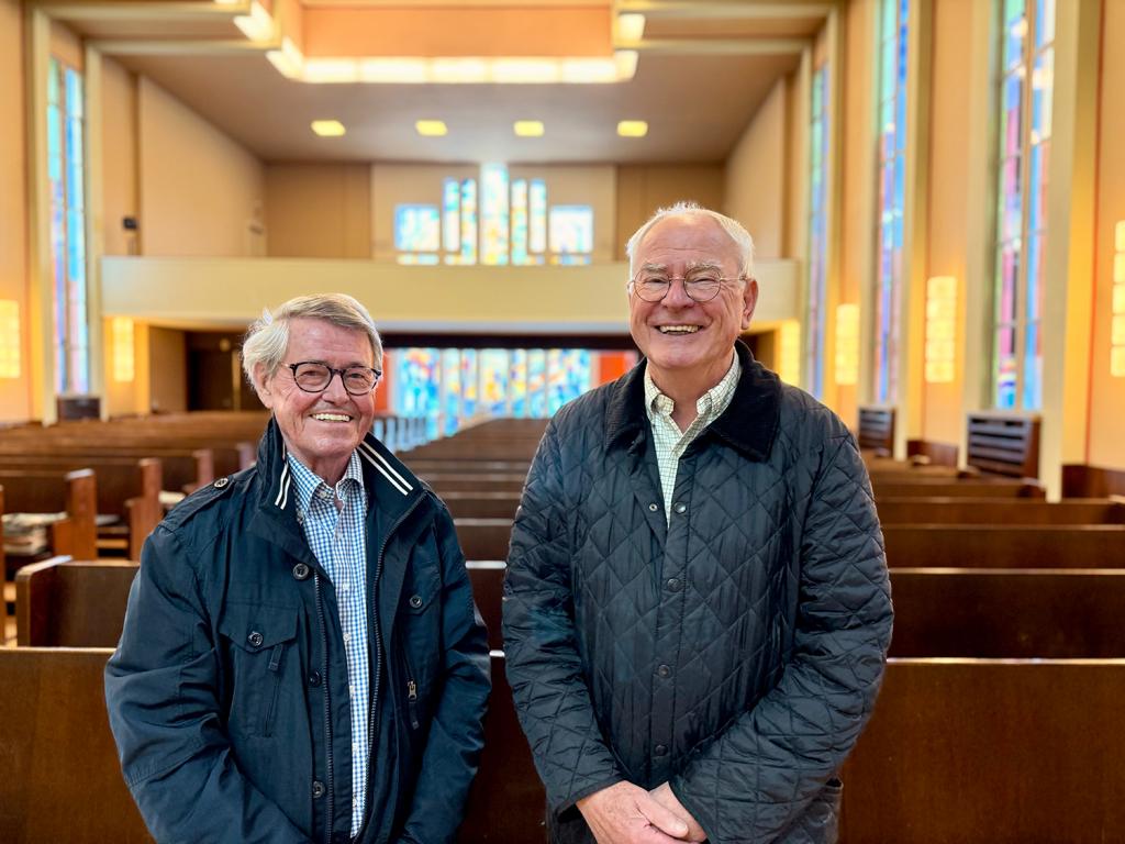 Kirchenführer Peter Körbis und Vorsitzender des Kirchenvorstands Joachim Schäfer © Anna Hofer