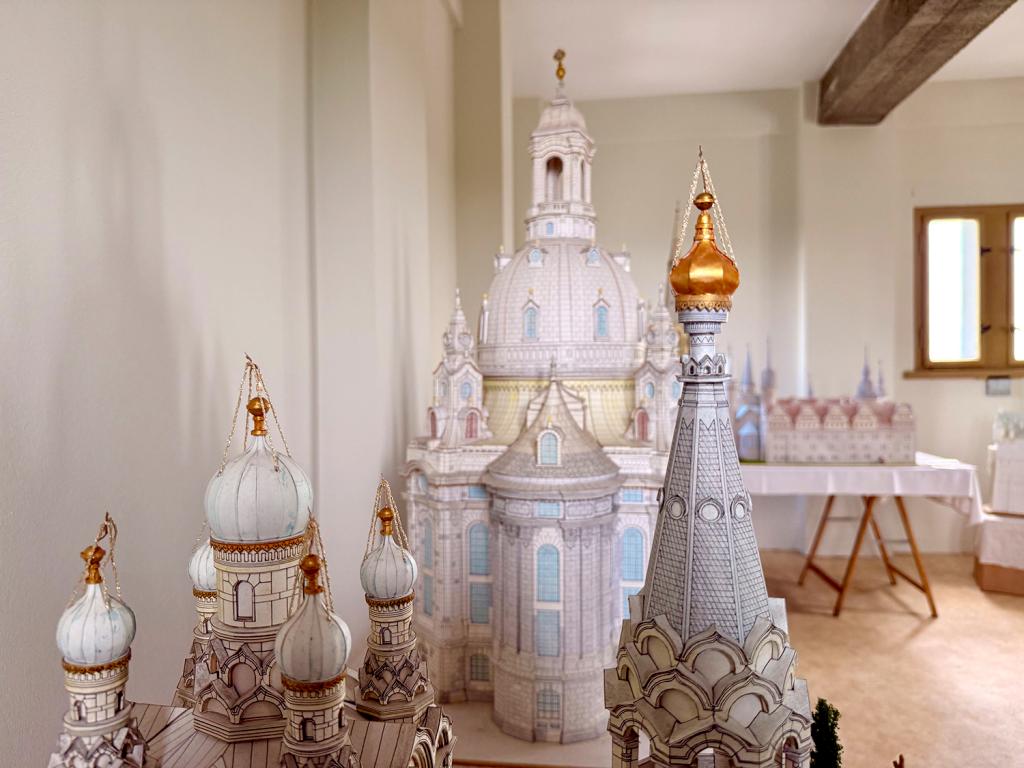 Verborgene Miniaturwelt: Kirchenmodelle von Lothar Pötzsch © Anna Hofer