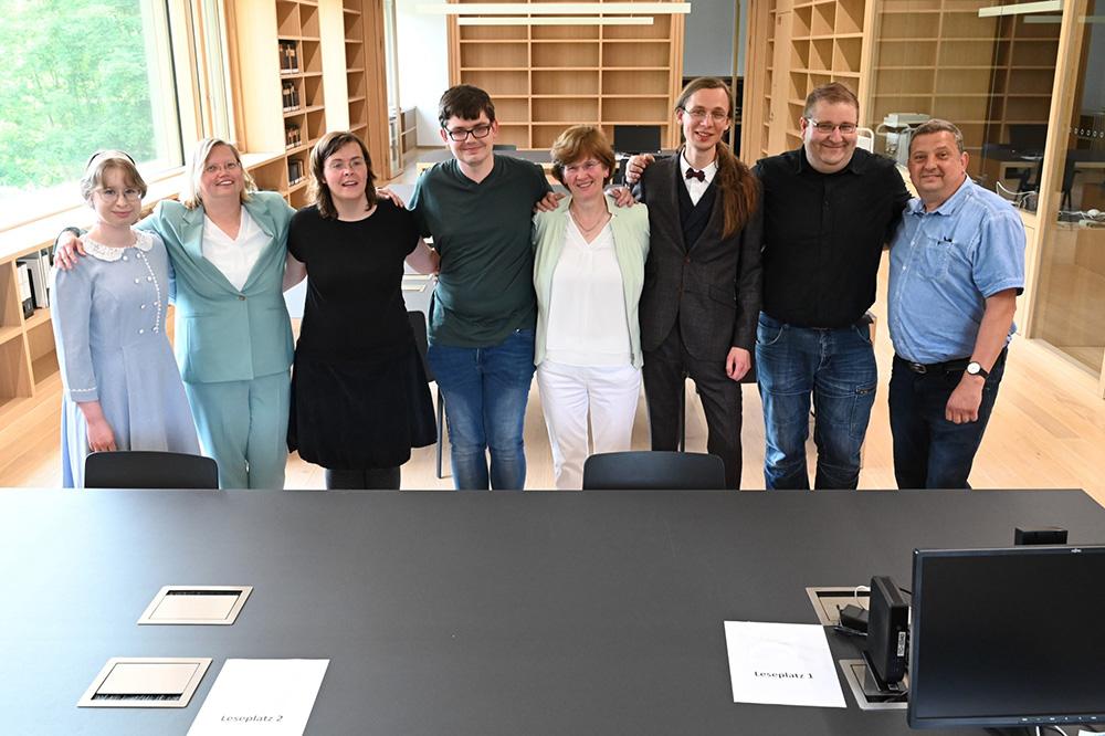 Eröffnung Archiv Landeskirche Sachsen Landeskirchenarchiv Dresden Coschütz Geschichte Genealogie Kirchenbücher