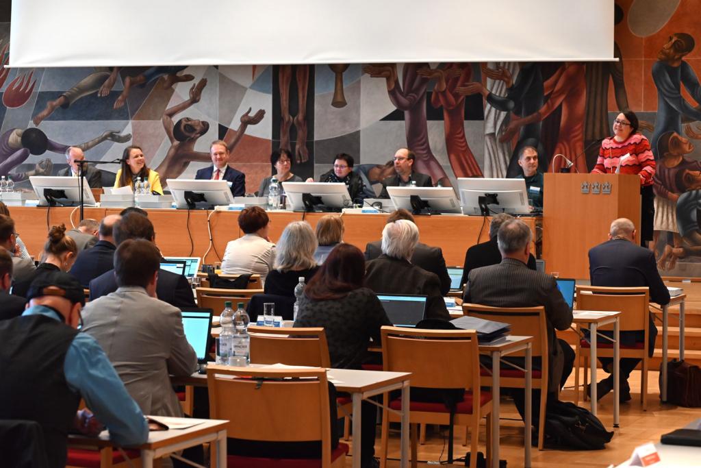 Podiumsdiskussion beim Thementag der Landessynode Sachsen. © Steffen Giersch