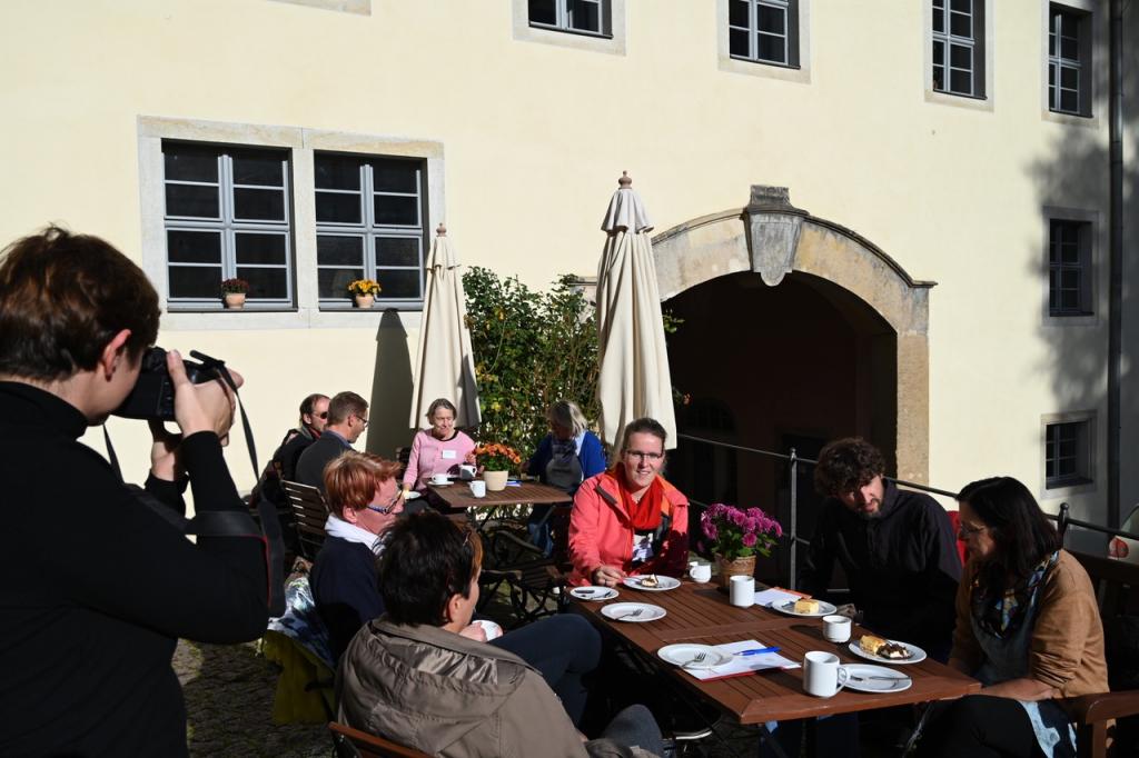 Kaffeetrinken Klosterhof Meißen © Steffen Giersch