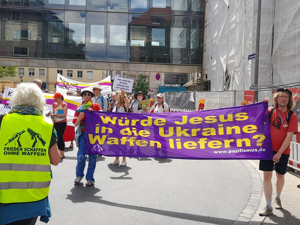 Auch das ist Kirchentag: Teilnehmer demonstrieren für Frieden. © Stefan Seidel 