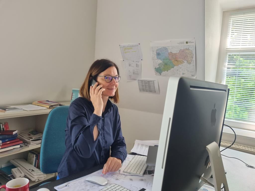 Das Telefon läuft manchmal gerade vor dem Redaktionsschluss heiß.