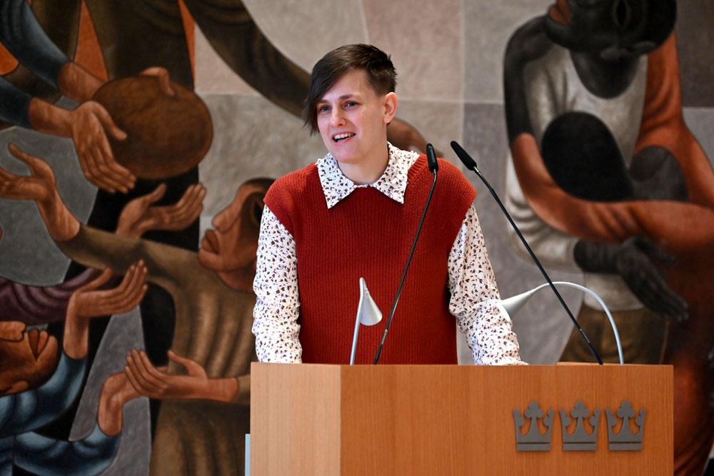 Dr. Julia Gerlach, Studienleiterin Demokratie, Wirtschaft und Soziales der Evangelischen Akademie Sachsens, moderierte den Thementag »Kirche in der Zwischenzeit« am Sonnabend. © Steffen Giersch