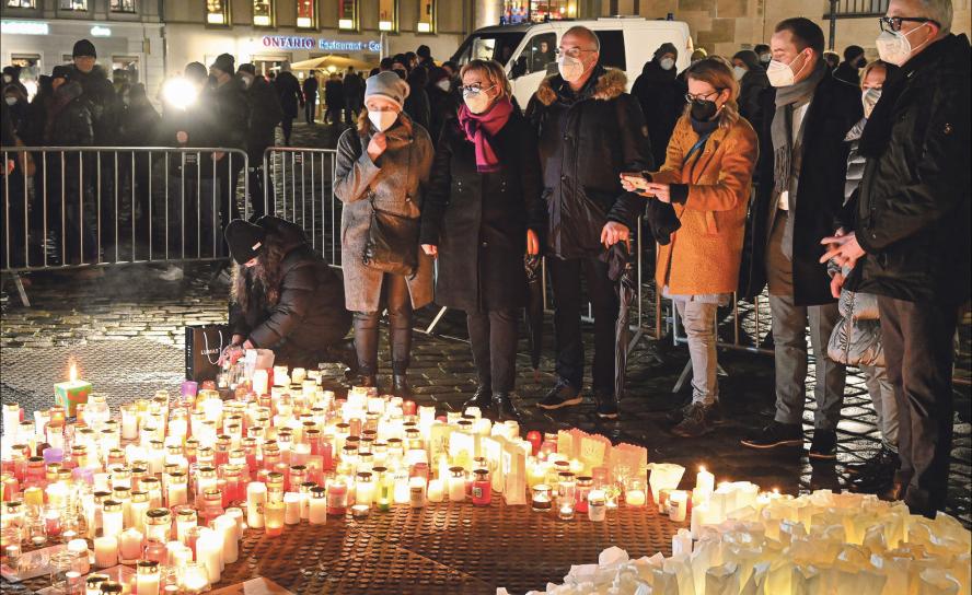 Dresden, Haltung zeigen, Kerzen, Prostest, Zivilgesellschaft, Frauenkirche Dresden