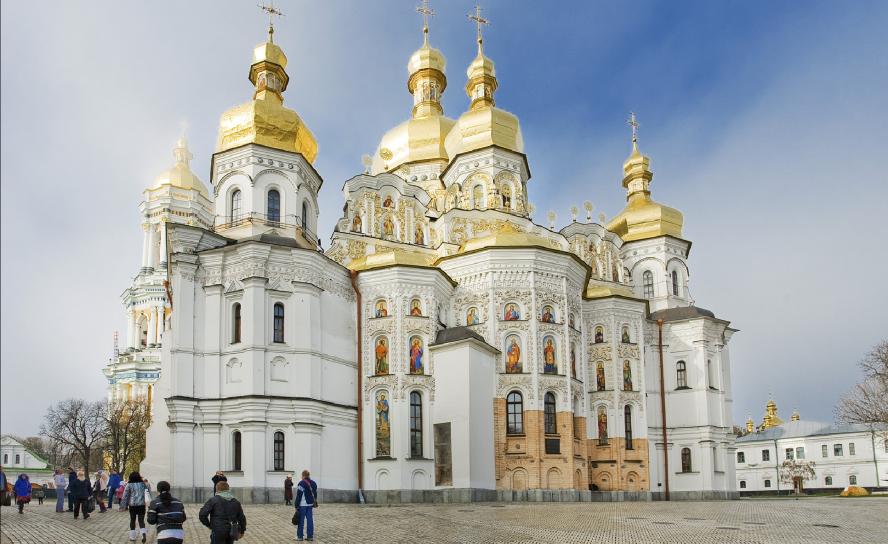Uspenski-Kathedrale des Höhlenklosters Lawra Petschersk am Westufer des Dnepr in Kiew